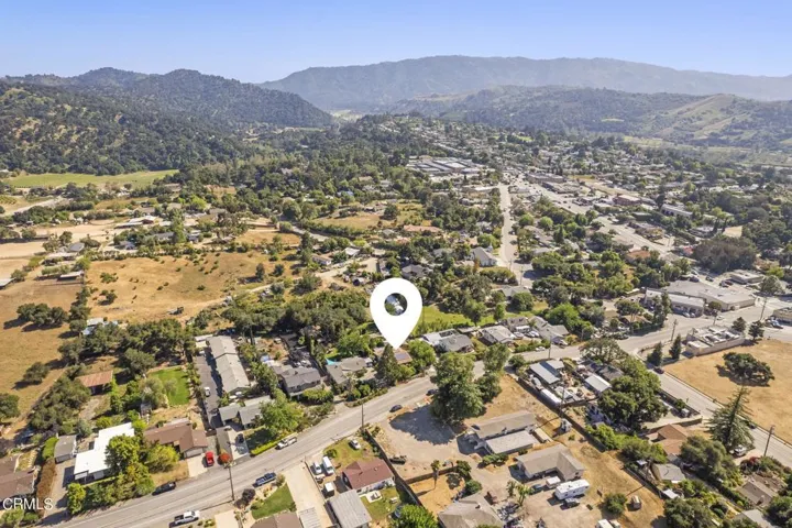 51-web-or-mls-UpmarketMedia_160oakAER19a