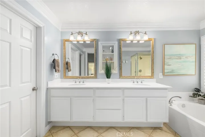 9 Berlamo, Rancho Santa Margarita, California 92688