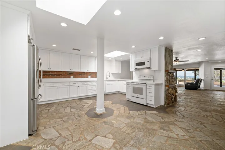23551 Wildomar Trail, Wildomar, California 92595