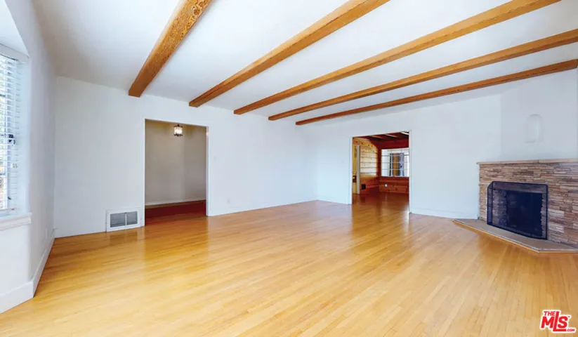 1344 Londonderry Place, Los Angeles, California 90069