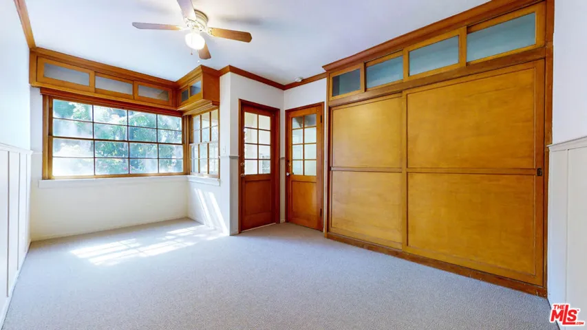 1344 Londonderry Place, Los Angeles, California 90069