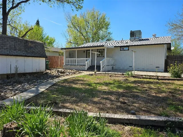 1471 2nd, Corning, California 96007