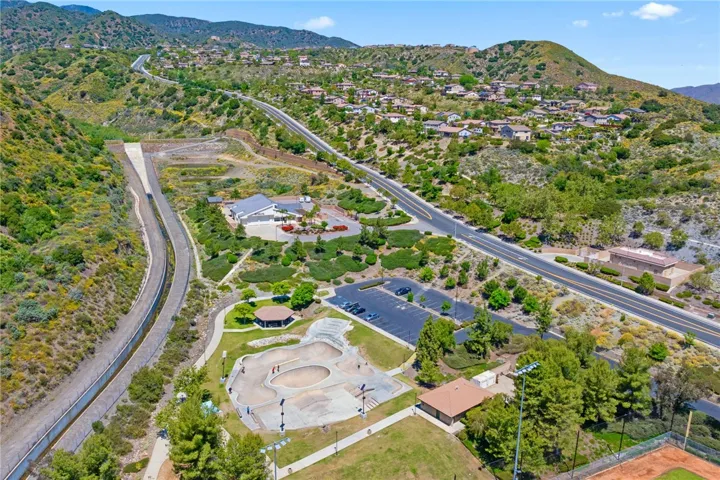 29435 Falling Leaf Drive, Lake Elsinore, California 92530