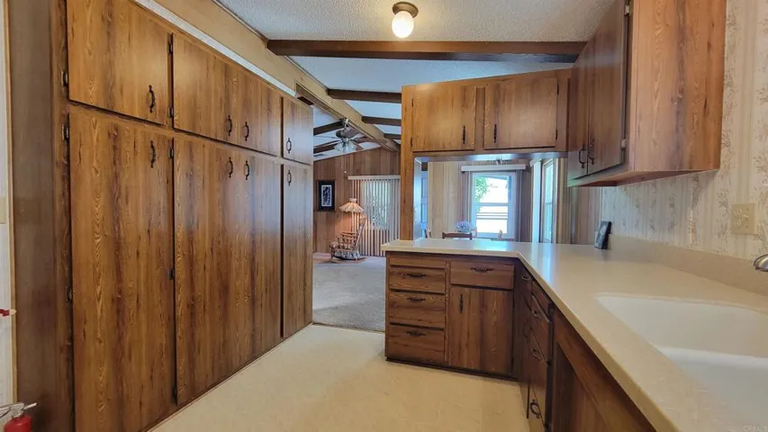 9255 Magnolia 320, Santee, California 92071