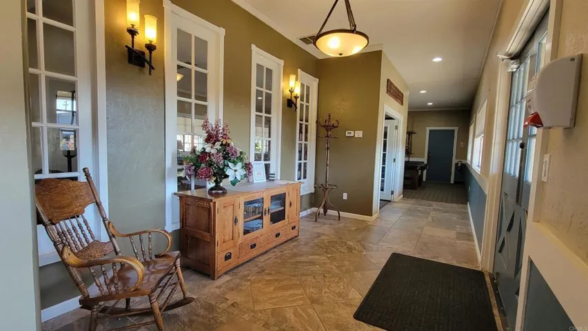 9255 Magnolia 320, Santee, California 92071