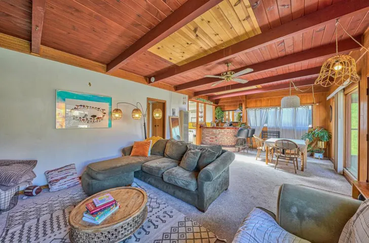339 Central Avenue, Salinas, California 93901