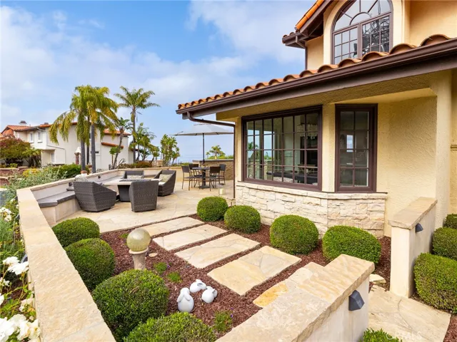 2 Avenida De Camelia 76, Rancho Palos Verdes, California 90275