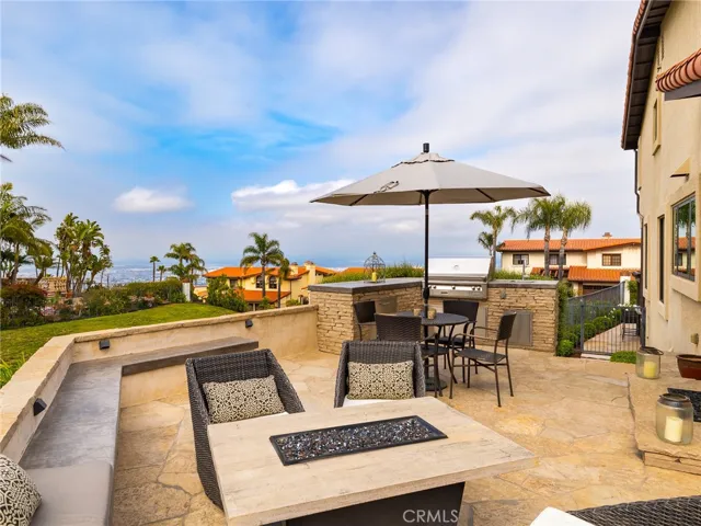 2 Avenida De Camelia 76, Rancho Palos Verdes, California 90275