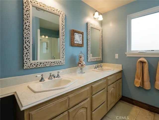 2 Avenida De Camelia 76, Rancho Palos Verdes, California 90275