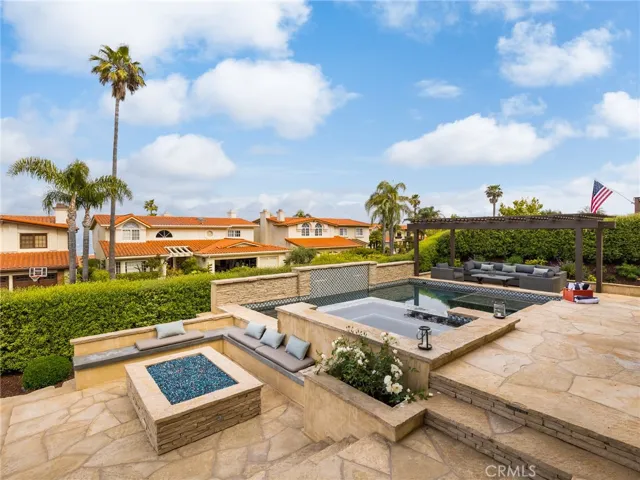 2 Avenida De Camelia 76, Rancho Palos Verdes, California 90275
