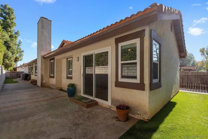 1467 Sundance Way, San Diego, California 92057