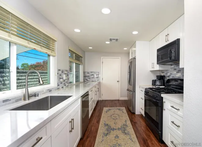 1467 Sundance Way, San Diego, California 92057