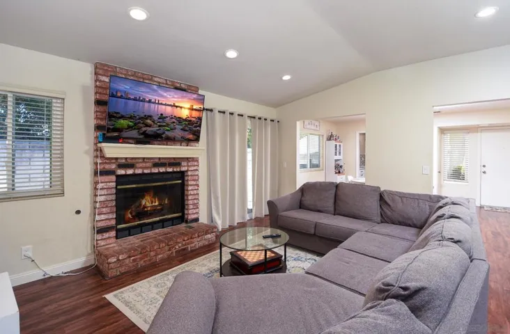 1467 Sundance Way, San Diego, California 92057