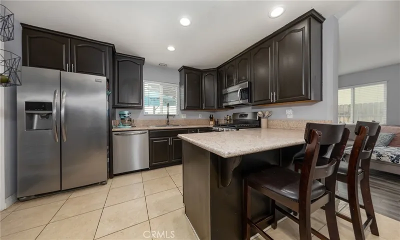 865 N Dearborn Street, Redlands, California 92374