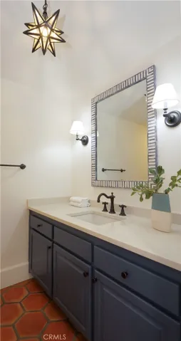 Powder room
