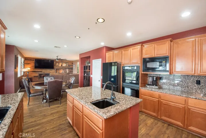 3884 Mount Shasta Place, Norco, California 92860