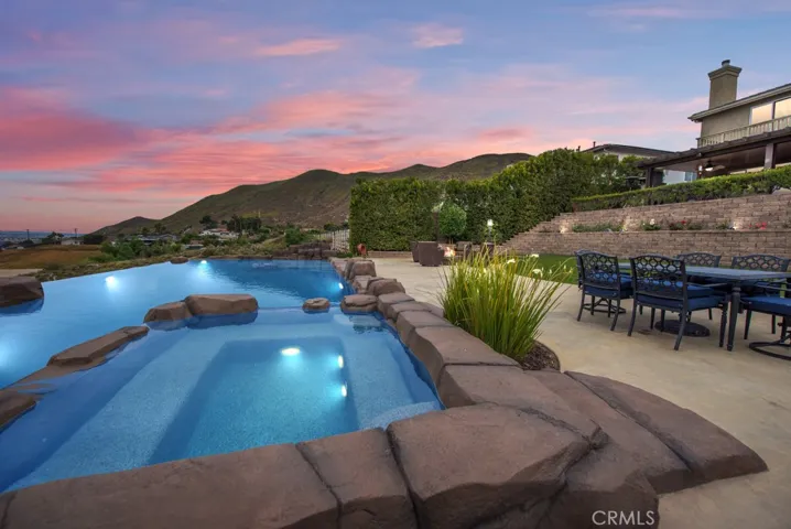 3884 Mount Shasta Place, Norco, California 92860