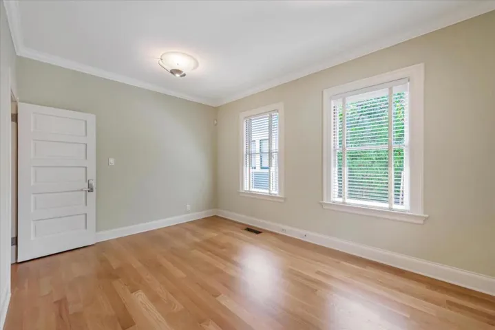 421423 Kipling Street, Palo Alto, California 94301