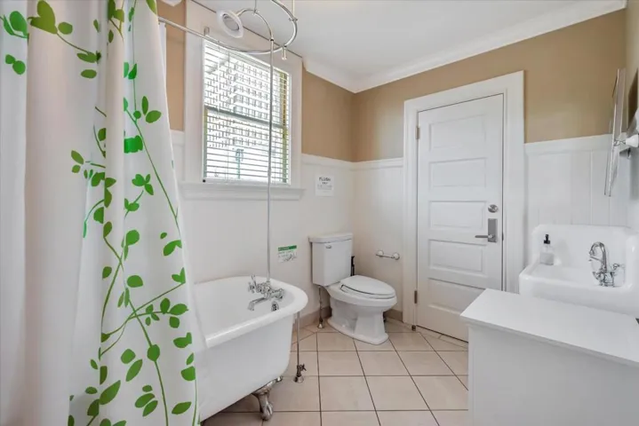421423 Kipling Street, Palo Alto, California 94301