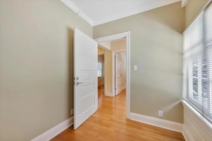 421423 Kipling Street, Palo Alto, California 94301
