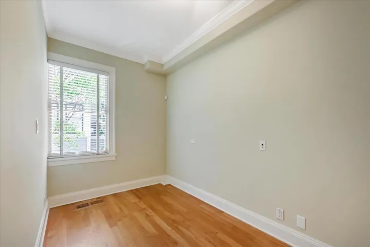 421423 Kipling Street, Palo Alto, California 94301