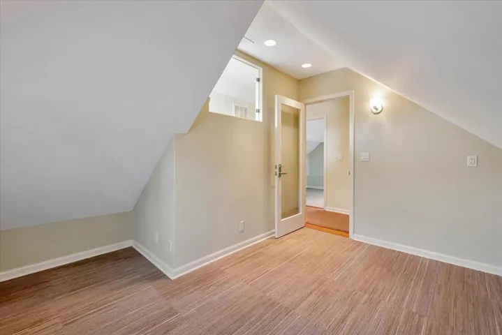 421423 Kipling Street, Palo Alto, California 94301