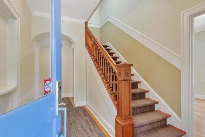 421423 Kipling Street, Palo Alto, California 94301