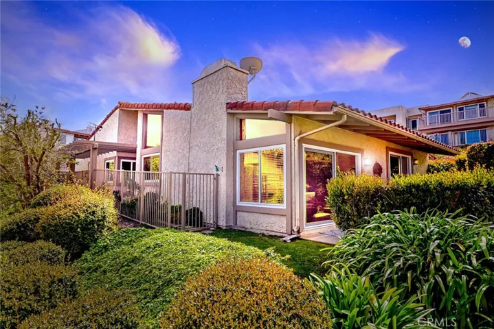 110 Hilltop Cir, Rancho Palos Verdes, California 90275
