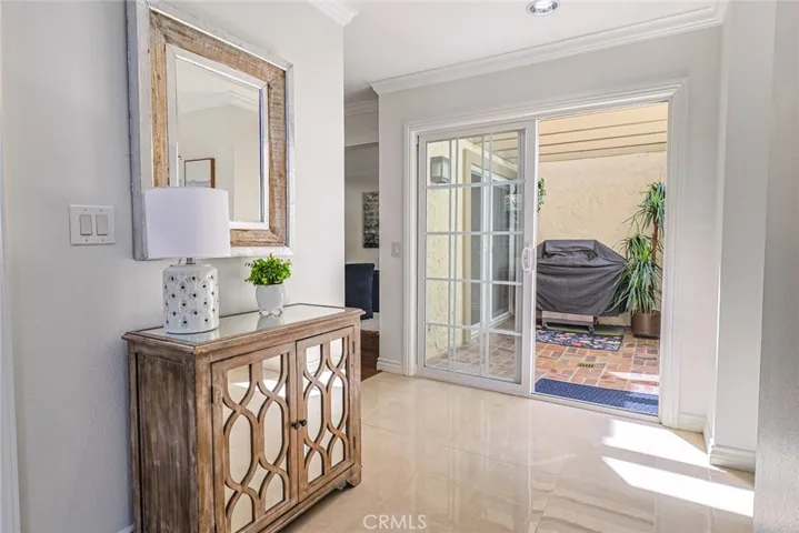 110 Hilltop Cir, Rancho Palos Verdes, California 90275