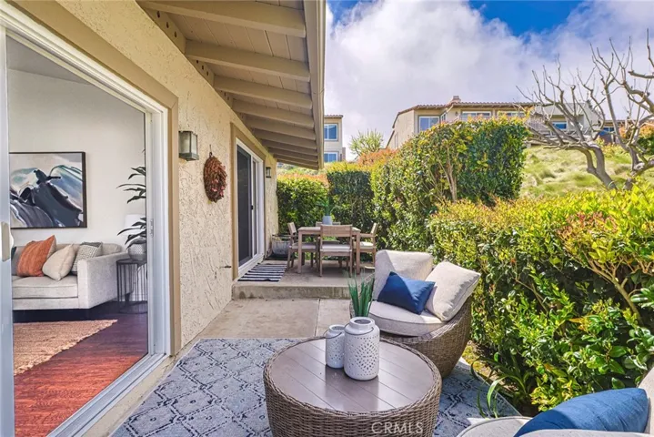 110 Hilltop Cir, Rancho Palos Verdes, California 90275