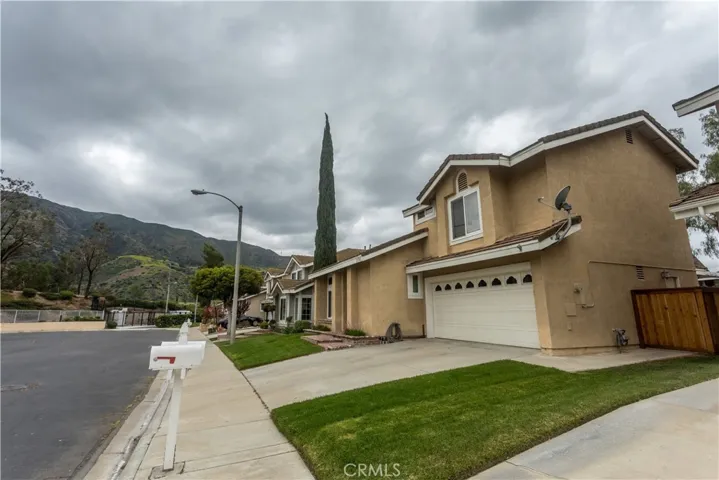 11741 Chadwick Road, Corona, California 92878
