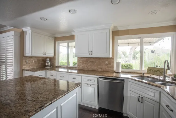 11741 Chadwick Road, Corona, California 92878