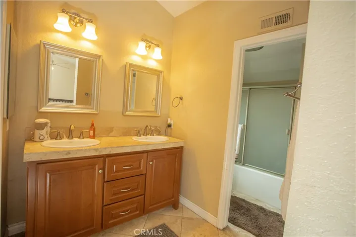 11741 Chadwick Road, Corona, California 92878