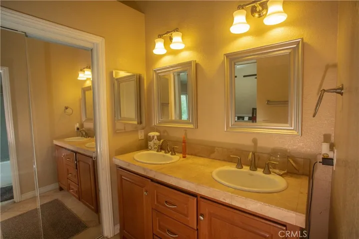 11741 Chadwick Road, Corona, California 92878