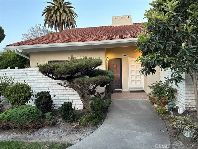 2060 Via Mariposa E. A, Laguna Woods, California 92637