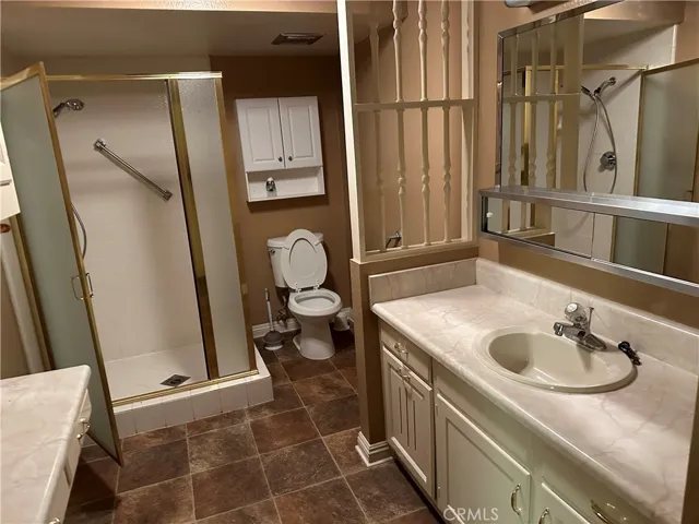2060 Via Mariposa E. A, Laguna Woods, California 92637