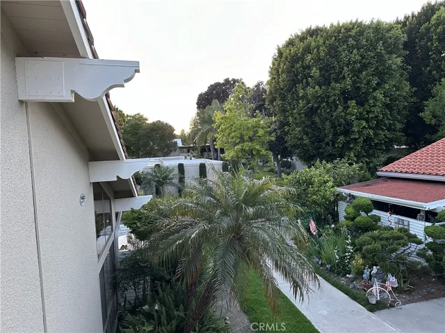 2060 Via Mariposa E. A, Laguna Woods, California 92637