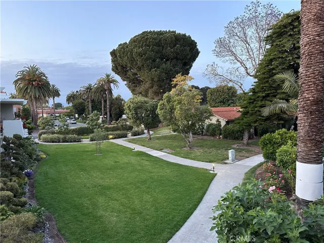 2060 Via Mariposa E. A, Laguna Woods, California 92637