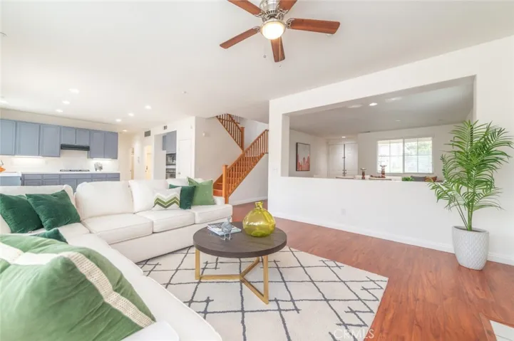 15958 Turtle Bay Place, Fontana, California 92336