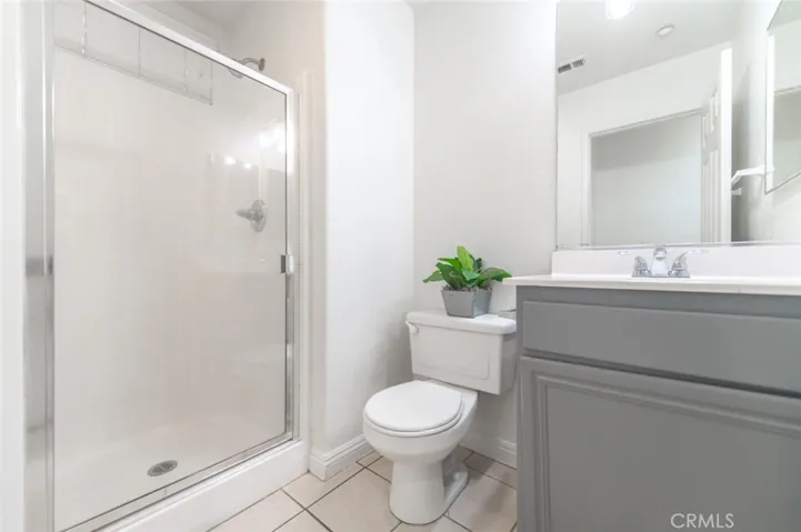 15958 Turtle Bay Place, Fontana, California 92336