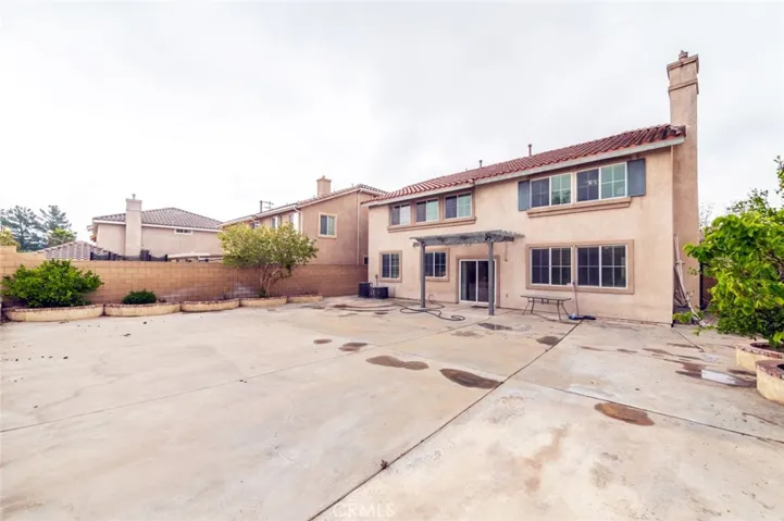 15958 Turtle Bay Place, Fontana, California 92336
