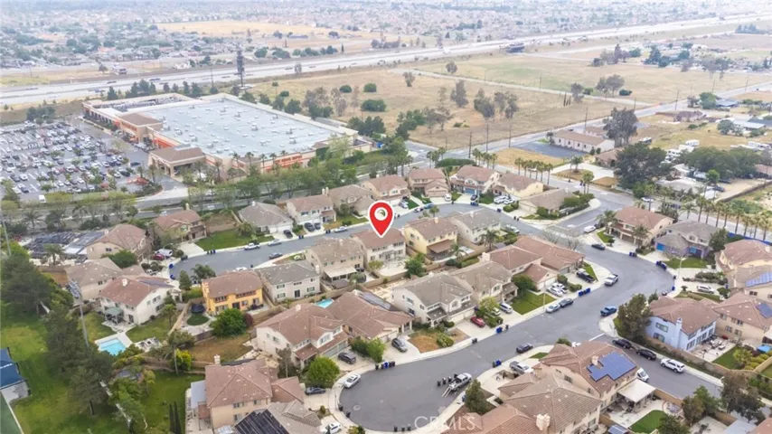 15958 Turtle Bay Place, Fontana, California 92336