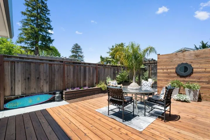 1025 Webster Street B, Santa Cruz, California 95062