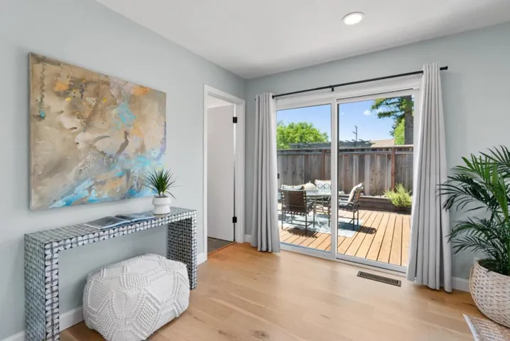 1025 Webster Street B, Santa Cruz, California 95062