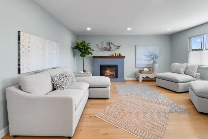 1025 Webster Street B, Santa Cruz, California 95062