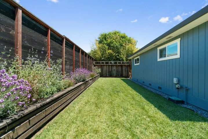 1025 Webster Street B, Santa Cruz, California 95062