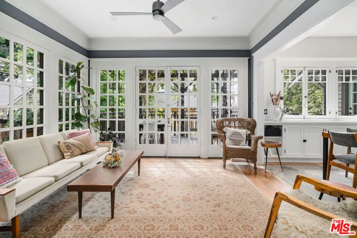 1805 S Hobart Boulevard, Los Angeles, California 90006