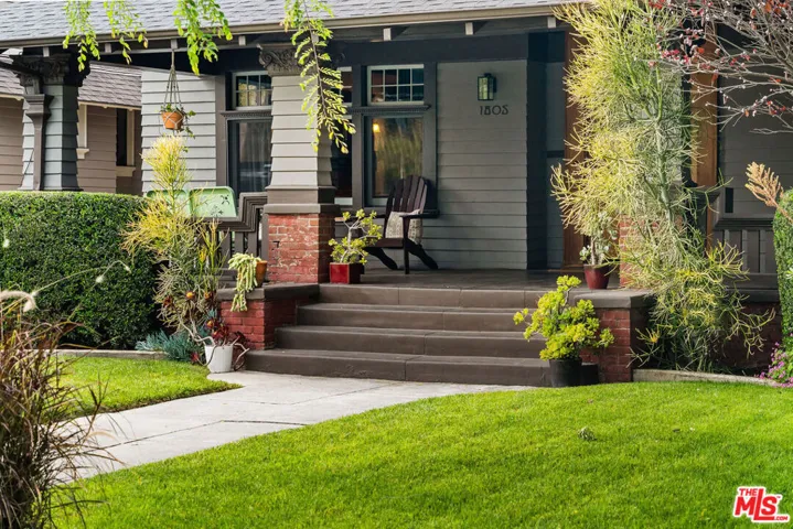 1805 S Hobart Boulevard, Los Angeles, California 90006