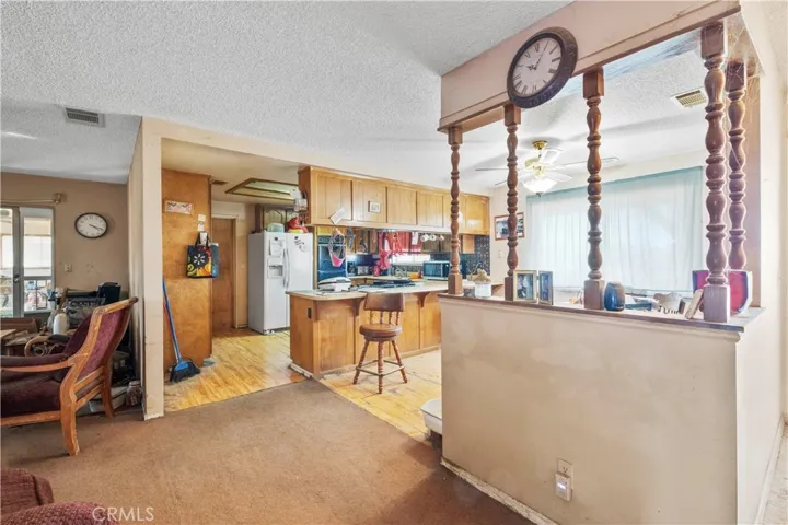 11624 Hickory Avenue, Hesperia, California 92345