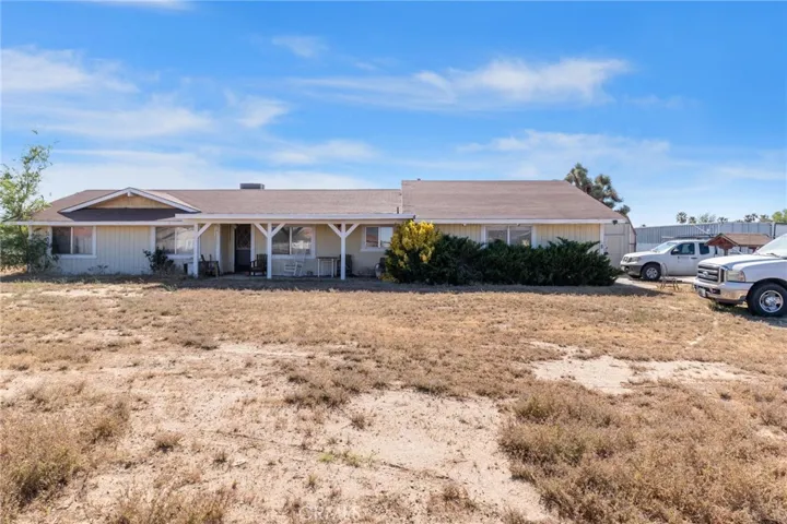 11624 Hickory Avenue, Hesperia, California 92345